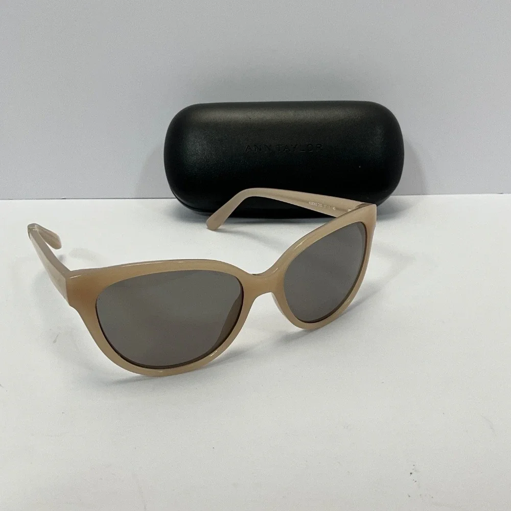 Ann Taylor elevate your